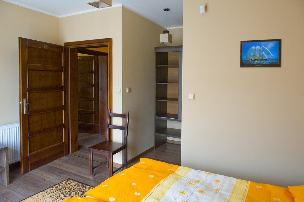 Pokoje Dwuosobowe Władysławowo Habitación foto