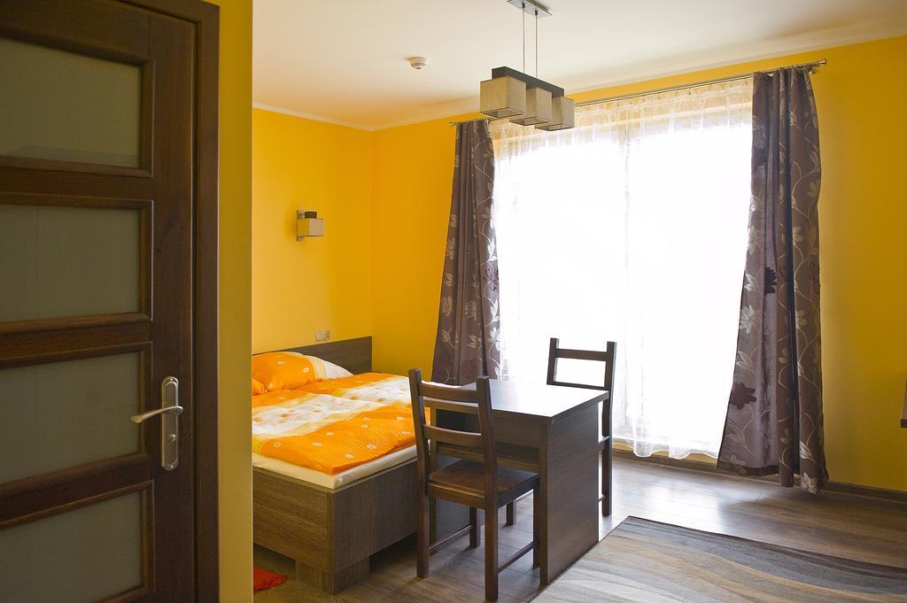 Pokoje Dwuosobowe Władysławowo Habitación foto